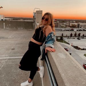 Meet your Posher, Lilly